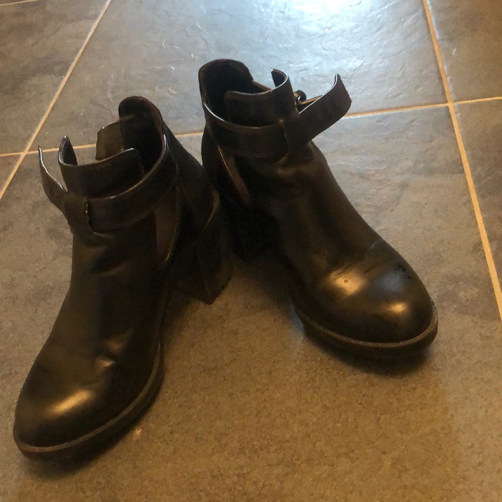Zara shoe